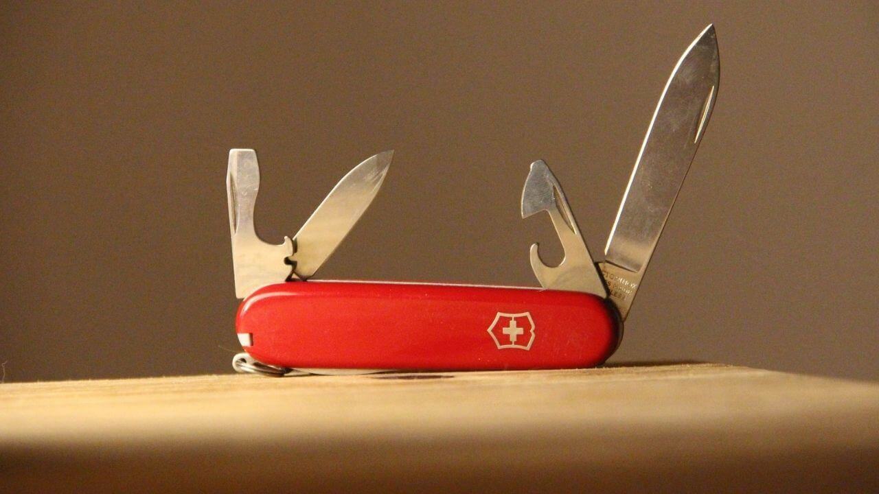How To Clean Swiss Army Knife, Knife Cleaning